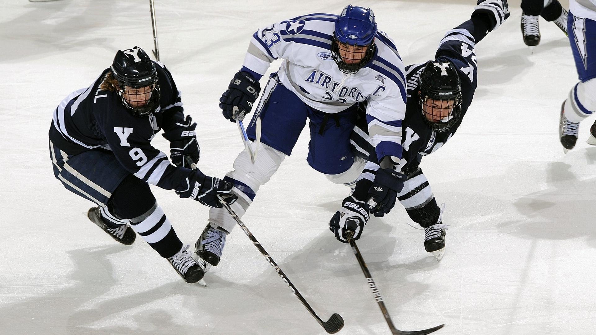 国家队制定专项技能训练计划提升关键位置竞争力，国家队体能训练方案